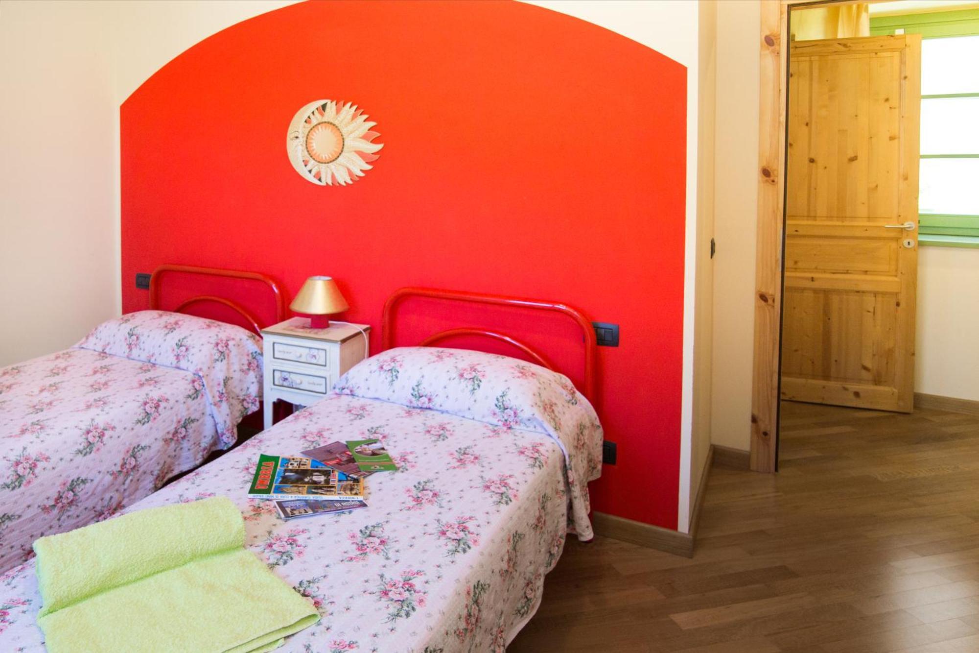 Valfabbrica Agriturismo La Coccinella חדר תמונה