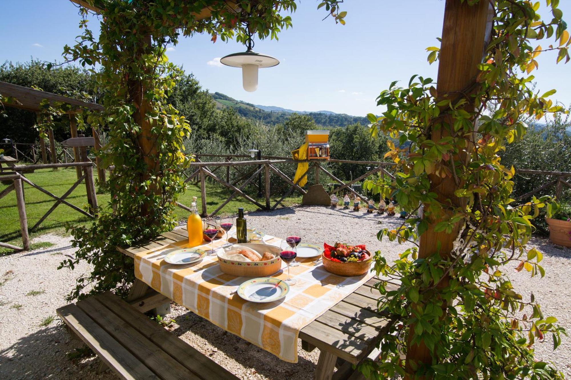 Valfabbrica Agriturismo La Coccinella חדר תמונה