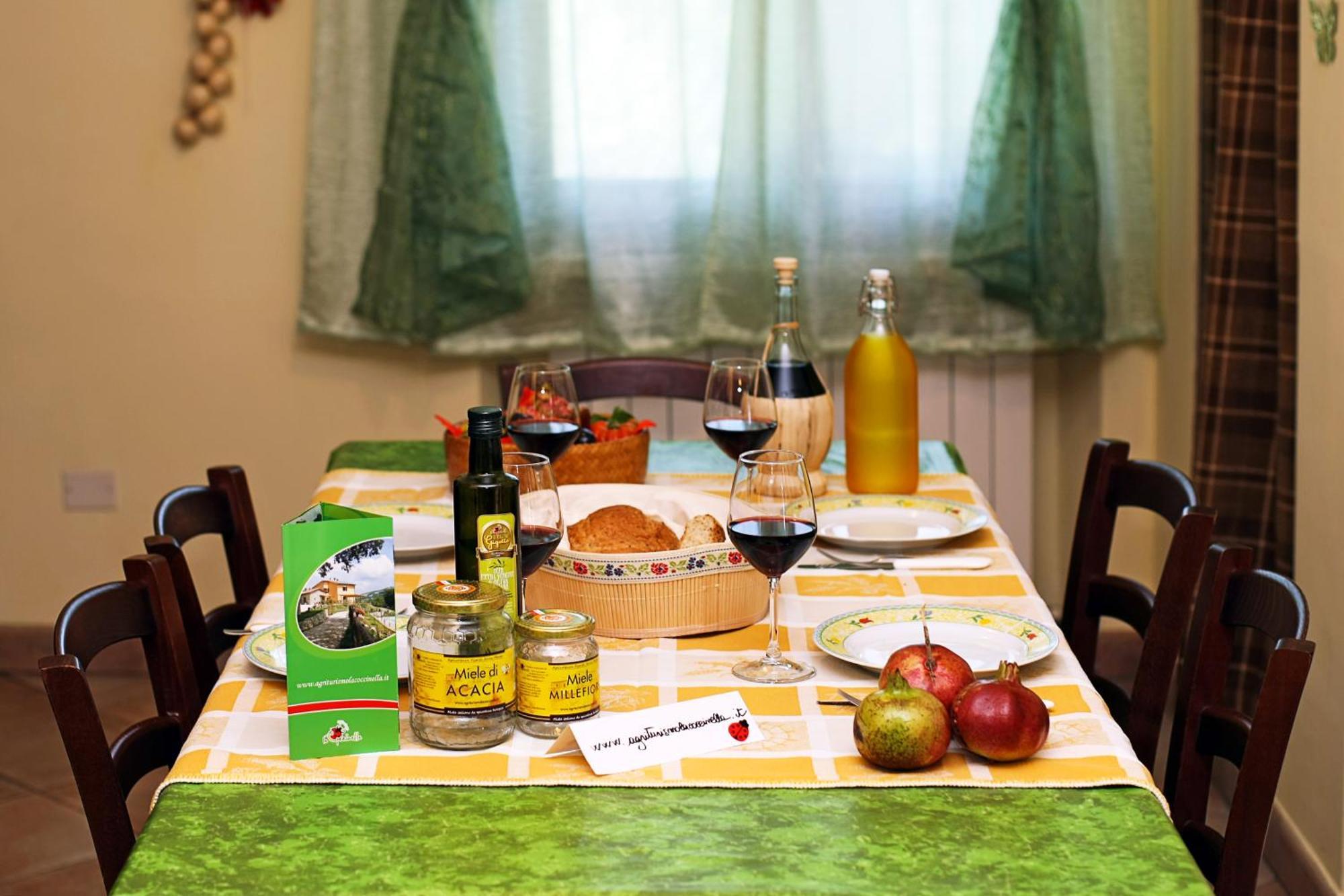 Valfabbrica Agriturismo La Coccinella חדר תמונה