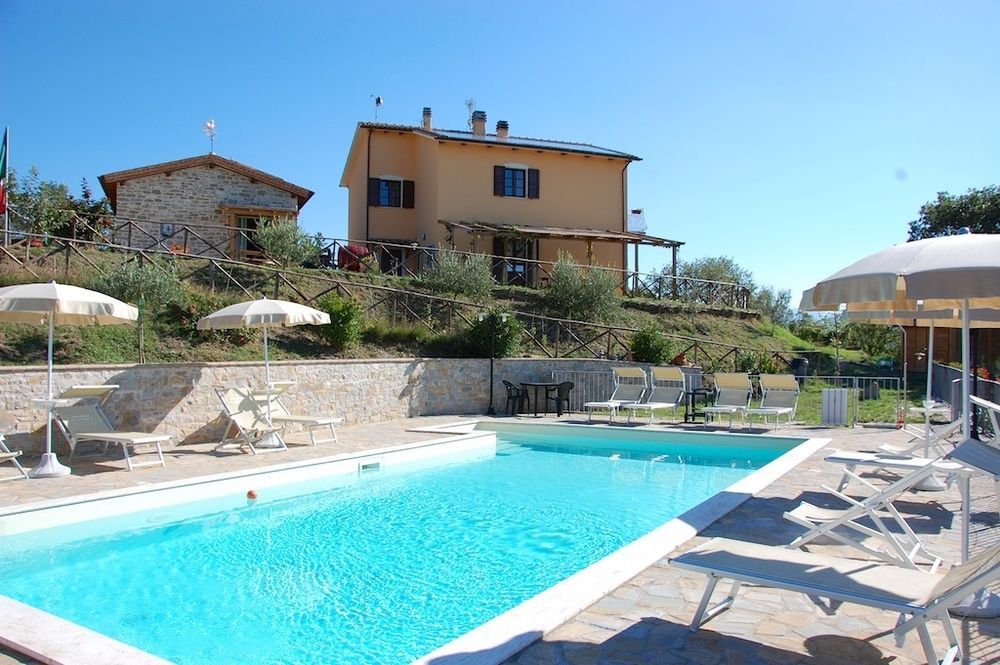 Valfabbrica Agriturismo La Coccinella מראה חיצוני תמונה